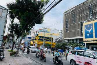 Bán gấp khách sạn khu dân cư Kim Sơn Q7,  (5x20m)