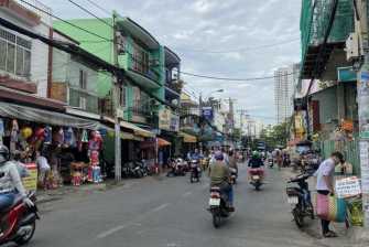 Bán nhà mặt tiền Huỳnh Tấn Phát, P Phú Thuận, Q7 khu kinh doanh sầm uất