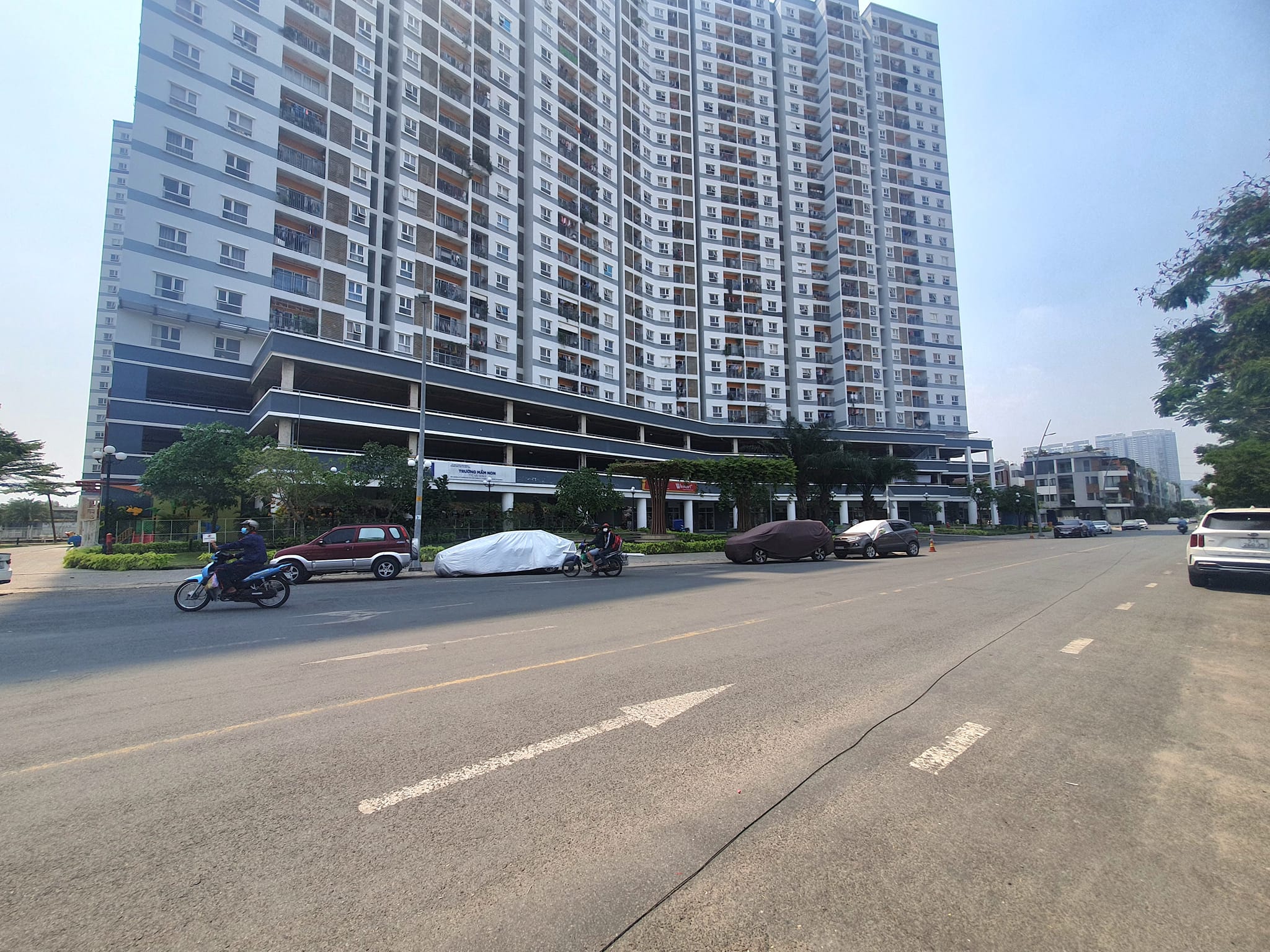 Bán căn hộ CC JAMONA CITY, Phú Thuận, Quận 7 - 72m2