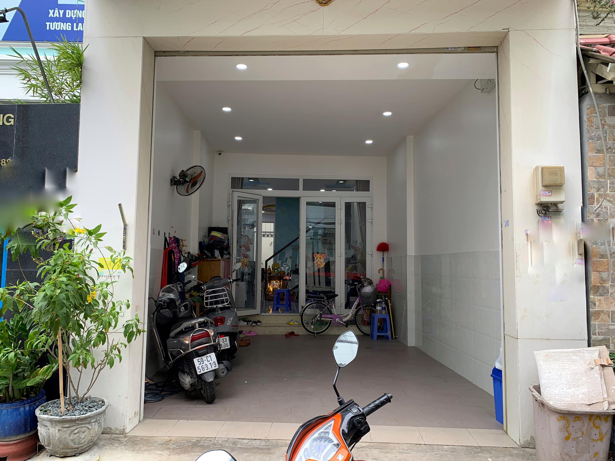 Nhà bán Q7, hẻm 33 Đường số 1, 70m2, Bình Thuận