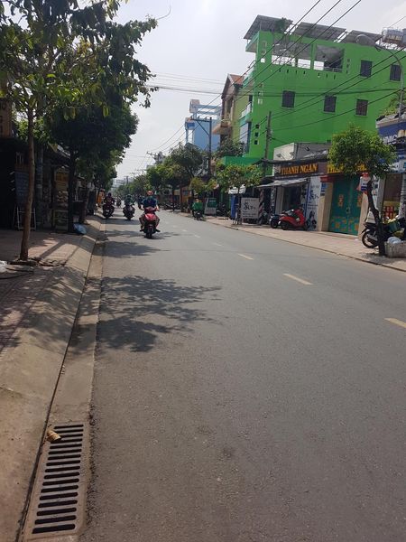 Bán nhà mặt tiền Lê Văn Lương, Phường Tân kiểng Quận 7 - 165m2